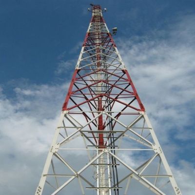 Kendini Destekleyen Telekom Kulesi 3 Bacak Üçgen Çaplı Çelik Düğme Kulesi