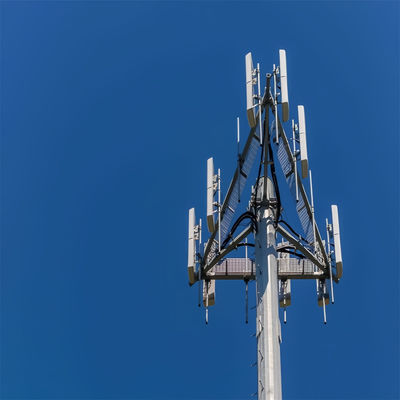 ISO 1461 15 20 30 40 50 M Metre 4G 5G Stand Cell Sinyal direği tırmanma merdiveni kendini destekleyenB Monopole Antenne Kulesi