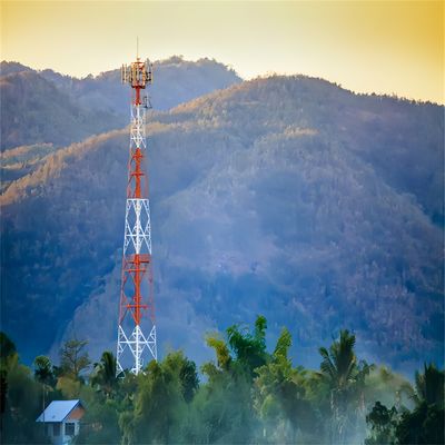 50 60 70 80 Meter 3G 4G 5G Mast Anten Sığınak 4 Bacaklı Çerez Kendini Destekleyen Pylon Çelik Yapı Telekom Kulesi