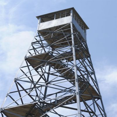 Hazırlanmış Antirust İtfaiye Merkezi Eğitim Kulesi Gözcü Kulesi Galvanizli Çelik Tüp Yapısı