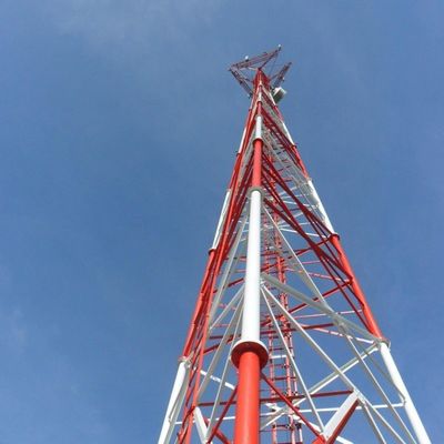 3 Bacaklı Çubuk Çubuk Çubuklu Kendini Destekleyen Çelik Sıcak Dip Galvanize Telekomünikasyon İletişim Hücre Kulesi