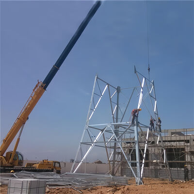 20 30 40M 4 Bacak Çelişkili Çelik Çerez Dayanıklı 5G Wifi Hücre Sinyal Güçlendirici Telekomünikasyon Kulesi