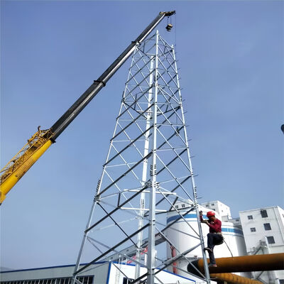 20 30 40M 4 Bacak Çelişkili Çelik Çerez Dayanıklı 5G Wifi Hücre Sinyal Güçlendirici Telekomünikasyon Kulesi