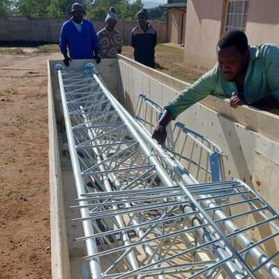 Radyo Televizyon Sinyal İletimi İçin 20m-200m Yüksek Güçlü Sıcak Daldırma Galvanizli Destekli FM TV Yayın Kulesi