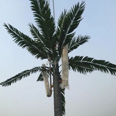 Dayanıklılığı ve korozyona dayanıklılığını sağlayan galvanizli çelik ve UV dirençli plastiklerle inşa edilen 38M Bionic Tree Tower