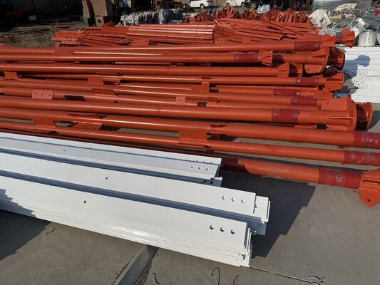 19 27 35M Ağır Güçlü Galvanize 3 Bacaklı Tubular Çelik Kule Dışarıdaki 5G 4G Mikrodalga İletişim ve İzleme için Telekom Mast