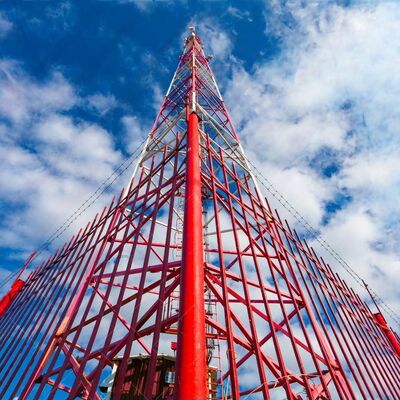 19 27 35M Ağır Güçlü Galvanize 3 Bacaklı Tubular Çelik Kule Dışarıdaki 5G 4G Mikrodalga İletişim ve İzleme için Telekom Mast