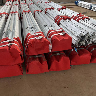 5G Özel Ağ için 40M Sıcak Daldırma Galvanizli Modüler 3 Ayaklı Açılı Çelik Kule