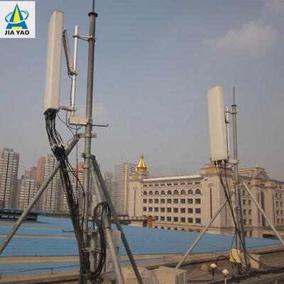 Küçük Taban Kaplama Alanı ve Galvanizli Çelik ile Kentsel 5G Küçük Hücre Yoğunlaştırması için 25M 30M 40m Hafif Çatı Üstü Monopol Kulesi